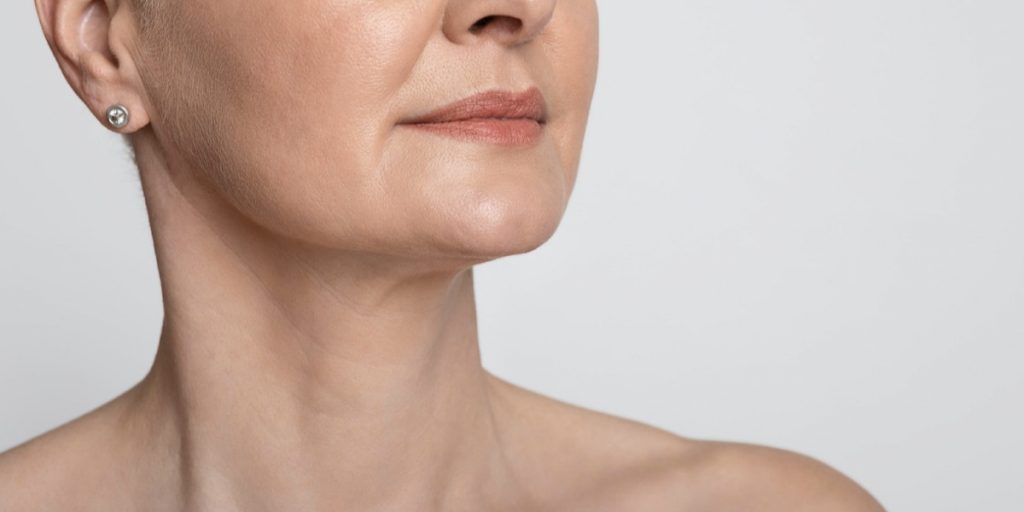 protect-your-neck-skin-from-aging